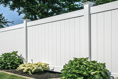 White vinyl fencing