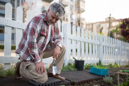 Best tools for weeding in the garden UK